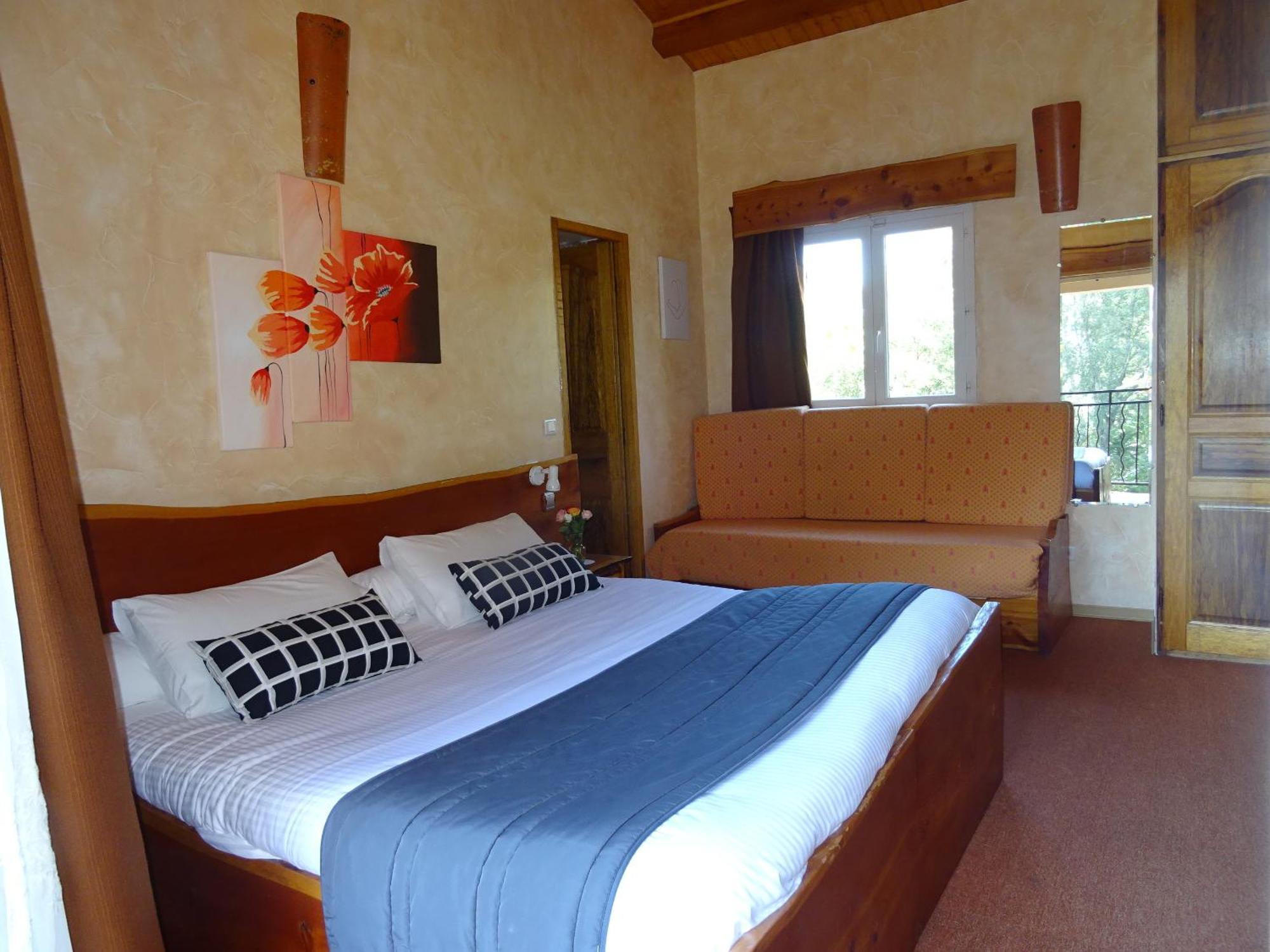 Location Villa et Studios Roquebrune-sur-Argens Exterior foto